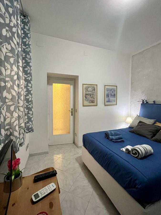 Vomero House With Free Parking 410 Cm * Naples