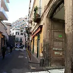 Vomero House Free Parking